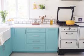 Hettich soft close drawers are standard inclusion. 15 Kitchens With Shaker Style Cabinets
