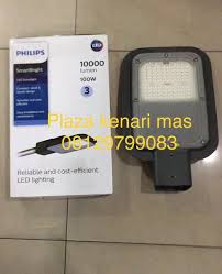 Lampu jalan briliant 100w led, harga sangat kompetitif terjangkau, hemat listrik & durable, handal dipakai untuk berbagai kondisi jalanan. Jual Lampu Jalan Led Philips 100w 100 W Lampu Pju Led Street Light 100watt Brp131 Brp 131 Philips Led 100 Di Lapak Proled Electric Bukalapak