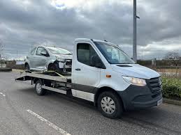 Breakdown recovery roadside assistance