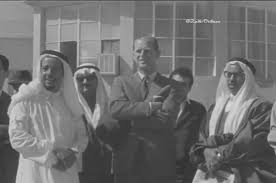 زاهر عثمان A Twitter الرياض الأمير فيليب دوق أدنبرة زوج ملكة بريطانيا في معهد العاصمة النموذجي Alasimh عام 1965م رويترز