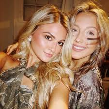 MEETTHEEXECBOARD with our Vice President of Event Management, Molly Allen  (AC '23) from Louisville, Kentucky! Hear a few words from Molly about her  leadership experience in ADPi! “Serving as the Vice President