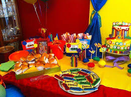 Table Crayola Party Crayon Birthday Parties Crayola Birthday Party Art Birthday Party