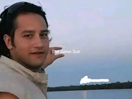 Editors can u help me photoshop and put the sun between my fingers 🥹🥹👊🏻