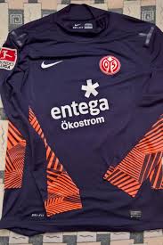 Matchs en direct de mainz 05 : Fsv Mainz 05 Portero Camiseta De Futbol 2011 2012 Sponsored By Entega