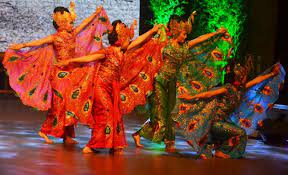 Seni tari pengertian fungsi unsur konsep jenis ilmu. 10 Contoh Tari Kreasi Baru Dan Gambar Serta Pengertiannya