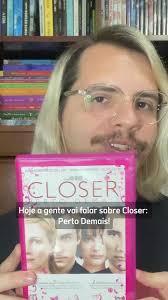 O filme Closer tá cheio de gente chata, mas cumpre seu papel como drama da  vida real! 3 estrelas pra ele! Ouça a crítica completa e mais surtos no meu  podcast! Acesse pelo link na bio! #dvd #filme ...