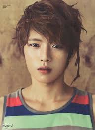 10 Idols Who Look Stunning With Freckles Star Magazine Infinite Freckles