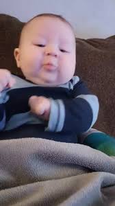 Reel by Ashley Reis (@ashleynicolesart) · December 19, 2025