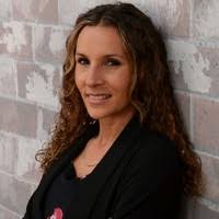 40+ perfiles de «Béatrice Gross»