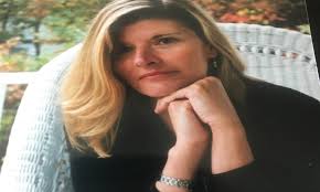 Candace Hammond's Instagram, Twitter & Facebook