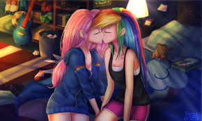 This is best way to carry a filly fluttershy: Equestria Girls Rainbow Dash And Fluttershy Novocom Top