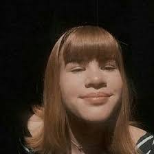 Linda Kappel's Instagram, Twitter & Facebook