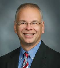 Insurance professionals who truly work for you. Not all insurance agents  are created equal. At Emil Rummel Agency, we go out of our way to treat our  clients like family and we