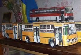 Beliebt sind nach wie vor modelle von gebäuden, wie hier in den bildern der petersdom im maßstab im maßstab 1:400 (modell von schreiber bogen), oder. Ikarus 280 64 Urban Bus Free Vehicle Paper Model Download Paper Models Bus Plastic Model Kits