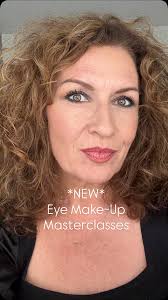 Bridesmaid's Make-up 🩷 One of the best parts of my job is the people that  I meet. I do love to have a chat 🫶 and meeting new people and learning  about