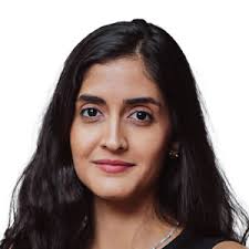 Brasileira morre baleada pelo próprio filho nos Estados Unidos