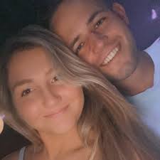 bailey benton (@baileybenton6)