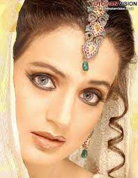 Beauté indienne mode indienne belle tenue belle robe robes tutu de princesse robe indou robe tunisienne robe constantinoise gandoura. Les Plus Belles Actrices Indiennes Indian Actress Pics Bollywood Actress Actresses