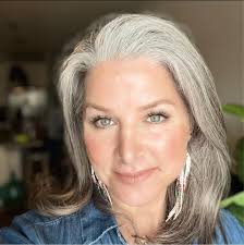 Any recommendations for a booking for a 21st in may with something onsite  or close by to do ?