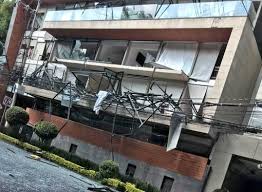 Jun 28, 2021 · sujetos armados a bordo de dos automóviles particulares dispararon a viviendas ubicadas en la colonia pedregal de santa úrsula coapa en la alcaldía coyoacán. Exj8ifwptpqubm