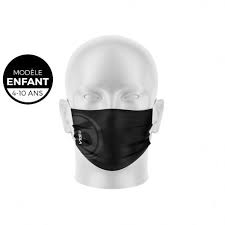 Le prix d'un masque en tissu réutilisable en grande surface est compris entre 2 et 3 euros et le prix d'un masque chirurgical, à usage unique et. Masque Tissu Sila Origine Noir Enfants Forme Plate Filtration 1 Uns1
