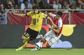 Sowohl das osc lille heimtrikot als auch das osc lille auswärtstrikot sind derzeit auf nur 44,71€ statt 74,95€ reduziert. Nur Noch Bis Ende Juni Im Trikot Des Vfb Stuttgart Danach Beim Fc Bayern Abwehrspieler Benjamin Pavard Stuttgarter Zeitung