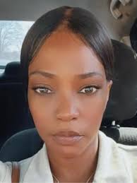 Rosalind Denise Holmes (1984-okänd)