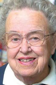 Marilyn Mae McQuillin Kienbaum (1926-2012)