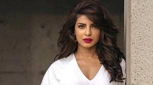 We bring you the same digital imaging technology that surgeons use to visualize plastic surgery results — all in a super easy to use app! Priyanka Chopra Opens Up About Her Nose Surgery Says She Wasn T Herself Anymore Movies News
