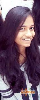 julie hitesh doshi, 24 years