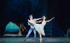 Napoli, or the fisherman and his bride is a ballet created in 1842 for denmark's royal ballet by danish choreographer and ballet master august bournonville. 10 Things You Need To Know About Napoli Ballet Arizona Blog