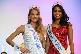 Initialement prévue une semaine plus tôt, la cérémonie miss france 2021 s'est finalement tenue le 19 décembre, restrictions sanitaires oblige. En Images Amandine Petit 23 Ans Representera La Region Normandie A L Election De Miss France 2021 Cote Manche