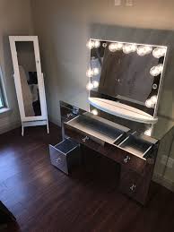 Vanity From Impressions Vanity The Vanity Is Called Abby Premium Mirrored Vanity Table Goes For 6 Mirrored Vanity Table Mirrored Vanity Desk Vanity Mirror