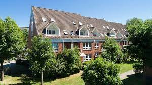 Aktuelle wohnung miete elmshorn immobilien ✓ von 592 eur bis 149.900 eur ✓ mehr als 80 unterschiedliche angebote von 13 portalen vergleichen. 4 Zimmer Wohnung Zu Vermieten Ellerndamm 4 25335 Elmshorn Pinneberg Kreis Mapio Net