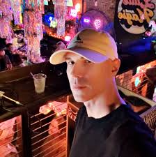 My tour starts in 4 weeks, Home hasn't been