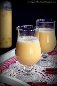 Ajerkoniak Zawsze Przed Bozym Narodzeniem Przygotowuje W Hurtowych Ilosciach Jest Nie Tylko Wspanialym Swiateczny Advocaat Recipe Eggnog Recipe Cook At Home
