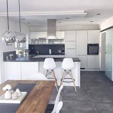 Les Plus Jolies Cuisines Ouvertes Pour Optimiser Son Interieur Idee Deco Cuisine Ouverte Idee Deco Cuisine Cuisine Moderne