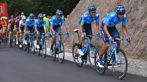 Shimano blue for neutral support at l'étape du tour de france. Tour De France Vorschau 12 Etappe Erster Berge In Den Pyrenaen Eurosport