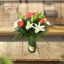 Charming Lily Flower Delivery Online Flower Delivery Anniversary Flowers