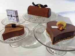 Paris Breakfasts Brussels Valentine Paris Breakfast Happy Birthday Cakes Chocolate Packaging