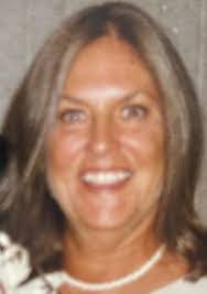 Lindsey Cabral's Instagram, Twitter & Facebook