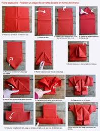 Vous recherchez des tutoriels de pliages de serviette facilement réalisables ? Pliage En Papier Realiser Un Kimono En Papier Pliage De Serviette De Table En Forme Kimono Plier Un Pliage Serviette Serviette De Table Pliage Serviette Papier