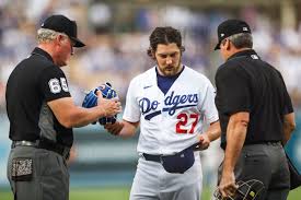 In 2021, bauer will earn a base salary of $28,000,000 and a signing bonus of $10,000,000, while carrying a total salary of $31,333,333. Trevor Bauer Is Accused Of Sexual Assault Beyond The Box Score