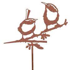 Möchte man eine wasserleitung richtig selbst verlegen muss man im grunde so tief gehen. Illumino Gartenfigur Gartenstecker Dekostecker Glucksvogel Zaunkonig Paar Stahl Rost Naturrost Vogel Deko Fur Den Garten Online Kaufen Otto