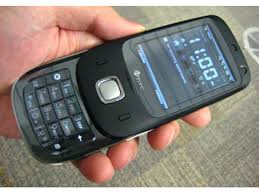 Hands-on with the HTC Touch Dual - CNET