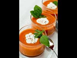 Looking For A Yummy And Healthy Tomato Soup Recipe We Ve Listed Some Amazing Soup Recipes Healthy Vegetarian Vegetarian Soup Recipes Interesting Food Recipes