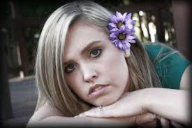 Heather Breshears's Instagram, Twitter & Facebook