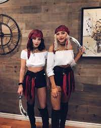 20 Easy Halloween Costumes To Try This Year Society19 Trendy Halloween Costumes Pirate Halloween Costumes Halloween Costumes Friends