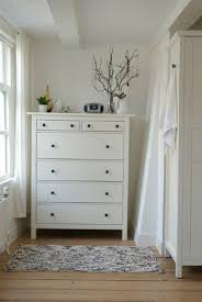 They adapt to you, to your clothes and to your space, helping you achieve the order and personal style you need in your bedroom. Hemnes Kommode Schlafzimmerrenovierung Ideen Furs Zimmer Schlafzimmer Inspirationen