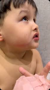 Голод не тетка,пирожка не поднесет 😄😋